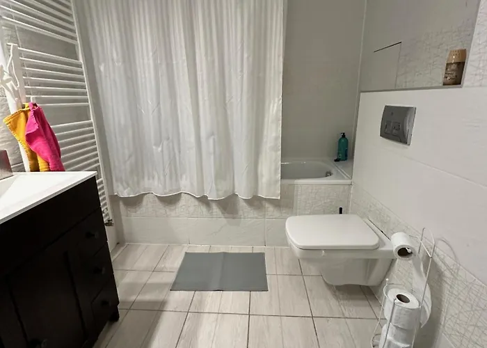 Апартаменты Unique Main Square