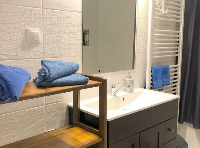 Unique Main Square Апартаменты *